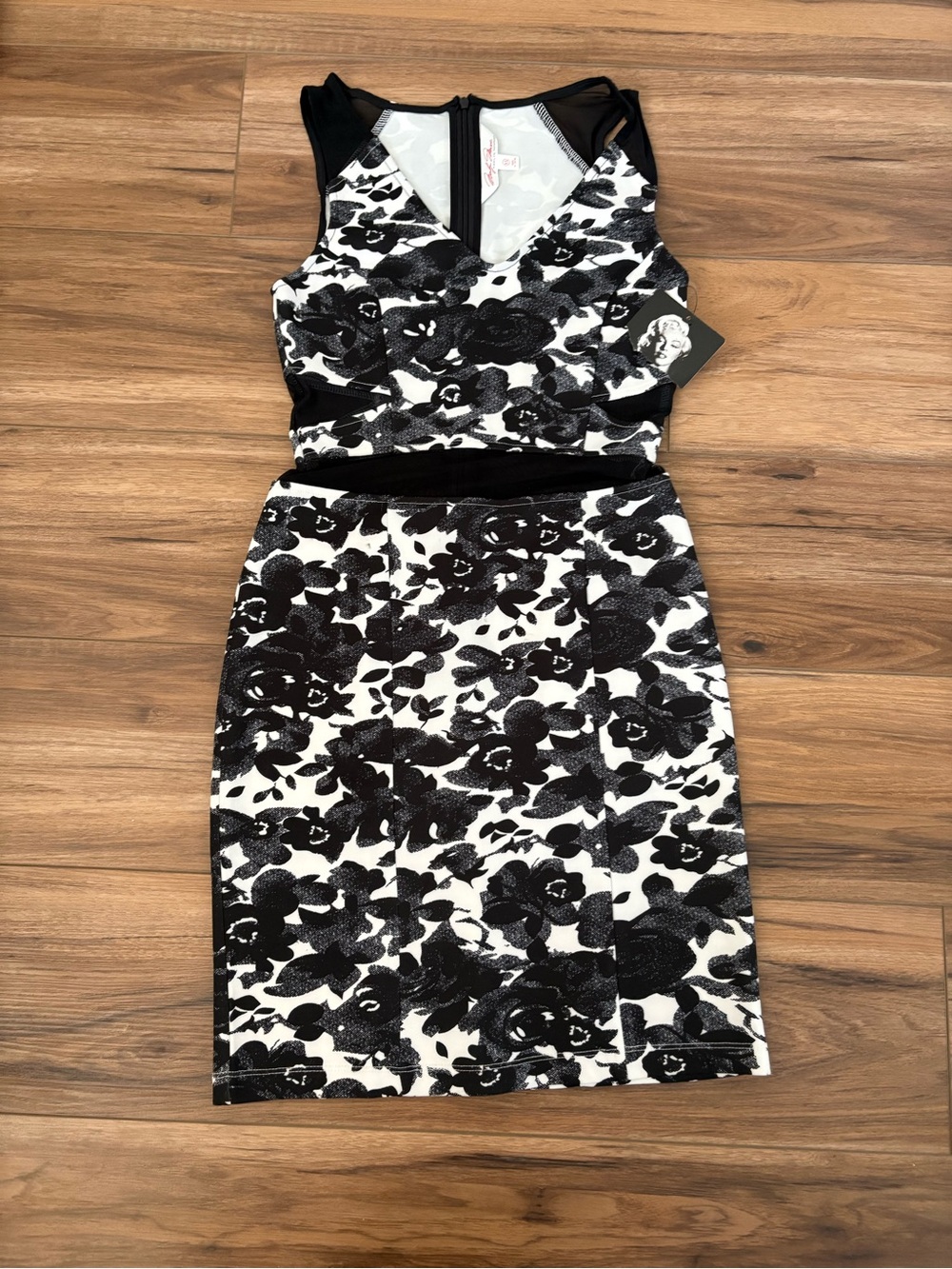 Marilyn Monroe Black and White Floral Midi Dress